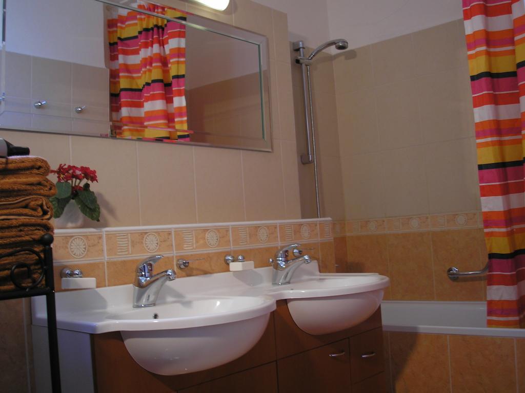 Apartment Accommodation Up To 17 Bratislava Rom bilde