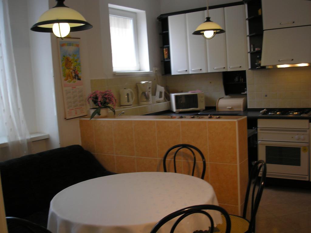 Apartment Accommodation Up To 17 Bratislava Eksteriør bilde